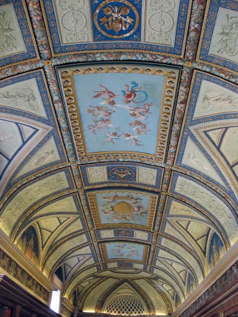 Vatican City - Vatican Museum-44.JPG